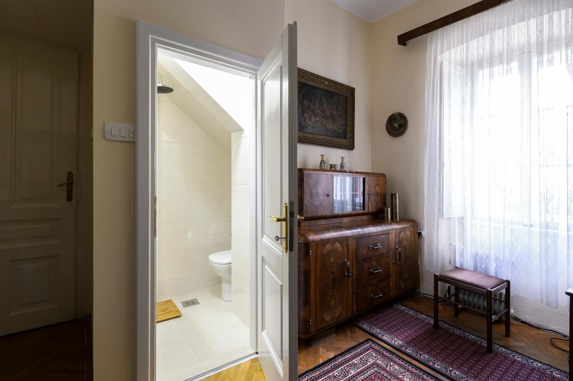 La Vecchia Casa Hotell Cetinje Eksteriør bilde